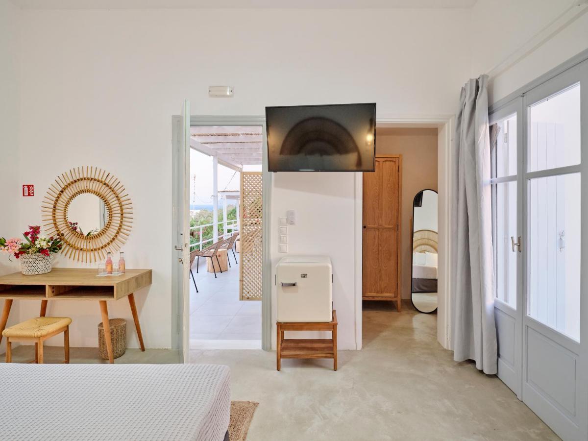 Bonatsa Beach House Kímolos Екстериор снимка